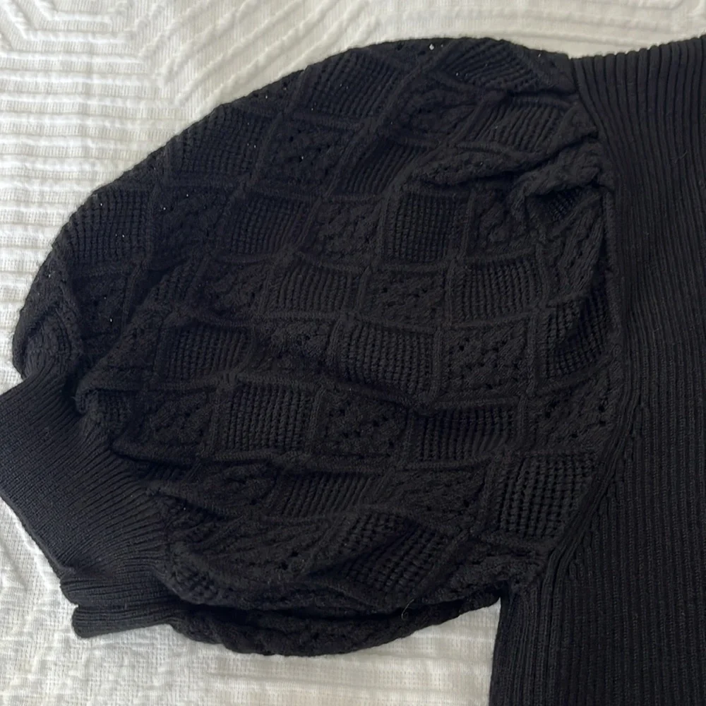 Puff Short Sleeve Sweater with diamond pattern - Picture 4 of 4